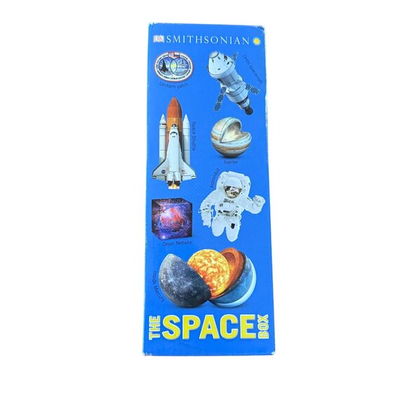 The Space Box Hardcover Lot of 10 includes 5 Posters Smithsonian - Picture 3 of 5